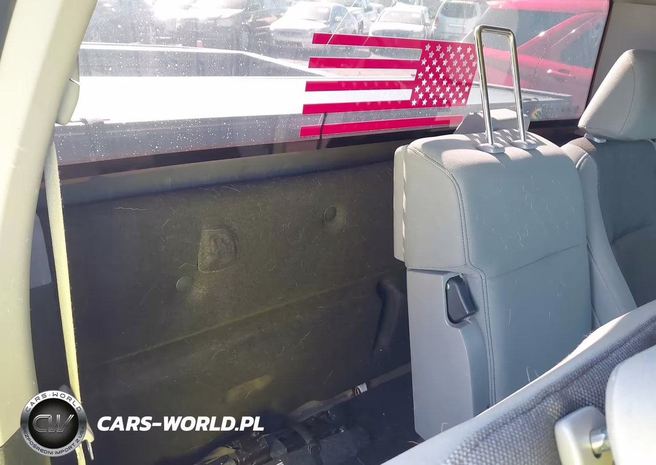 2019 Ford F-150 Xl VIN:1FTMF1E54KKE79038 - 8
