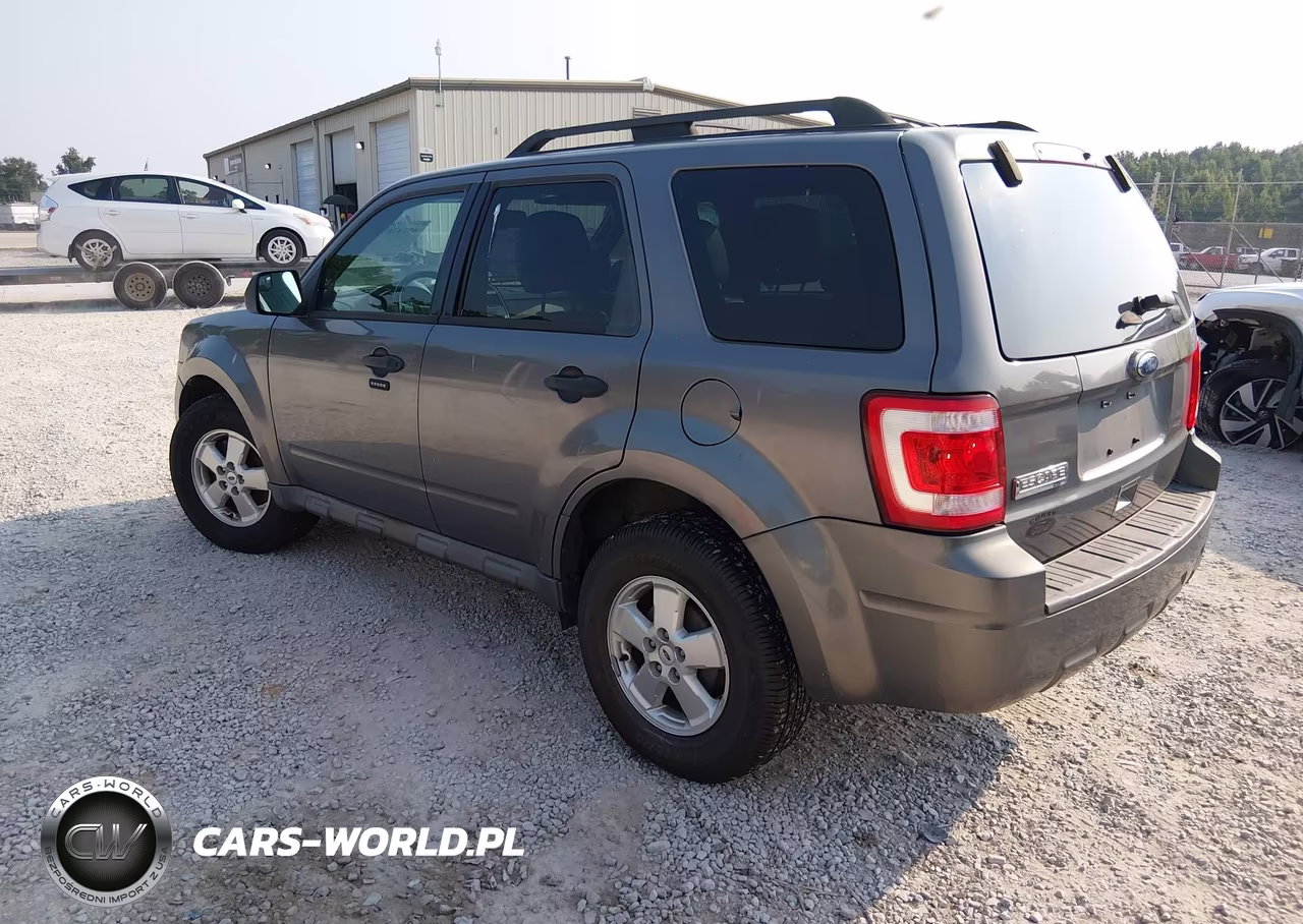 2011 Ford Escape Xlt VIN:1FMCU9D78BKA48345 - 3