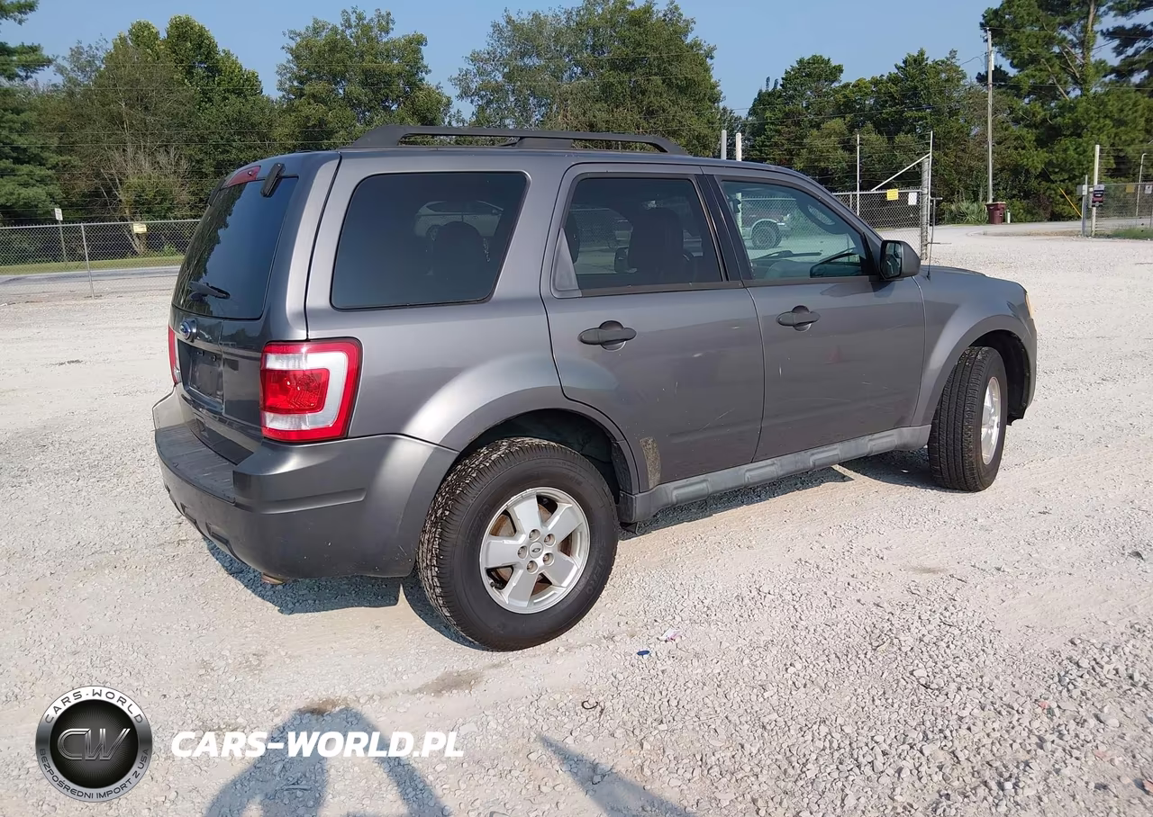 2011 Ford Escape Xlt VIN:1FMCU9D78BKA48345 - 4