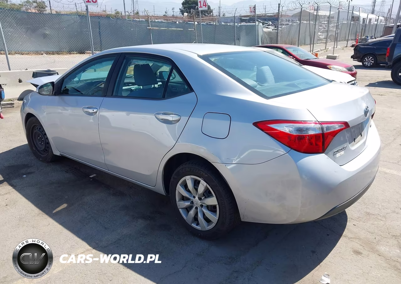 2014 Toyota Corolla Le VIN:2T1BURHE2EC137438 - 3
