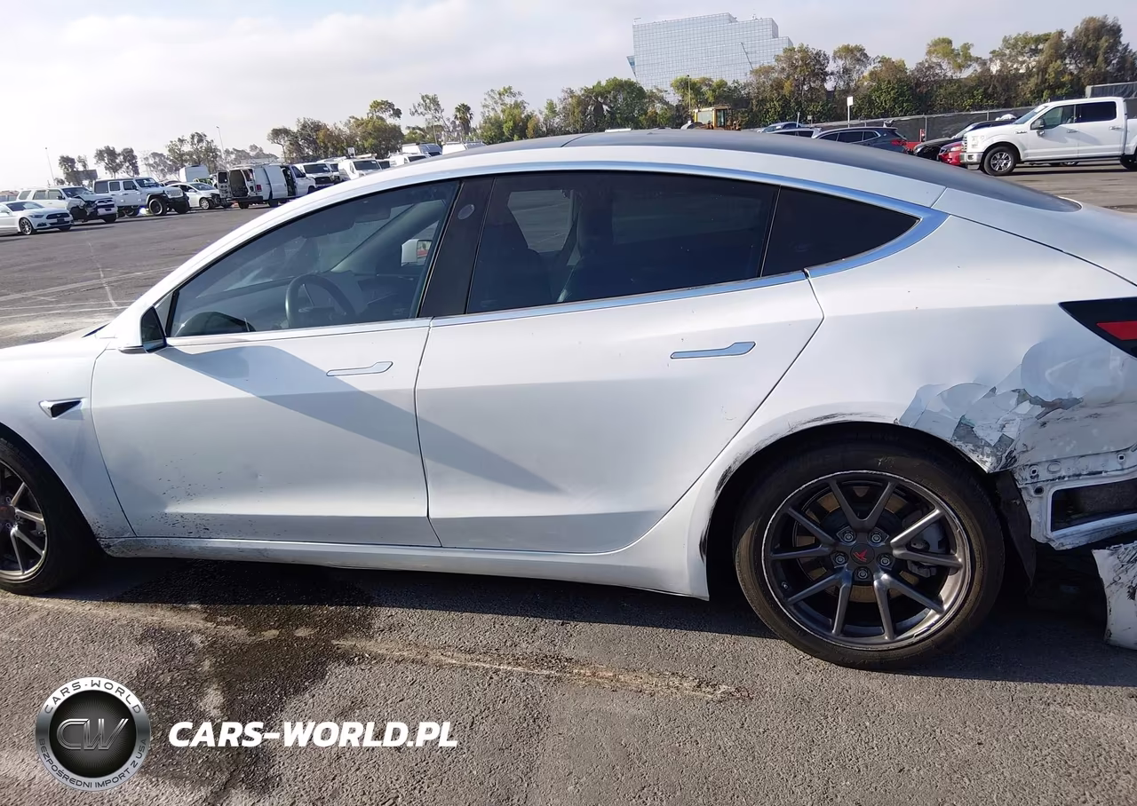 2018 Tesla Model 3 Long Range-Mid Range VIN:5YJ3E1EA2JF053002 - 15
