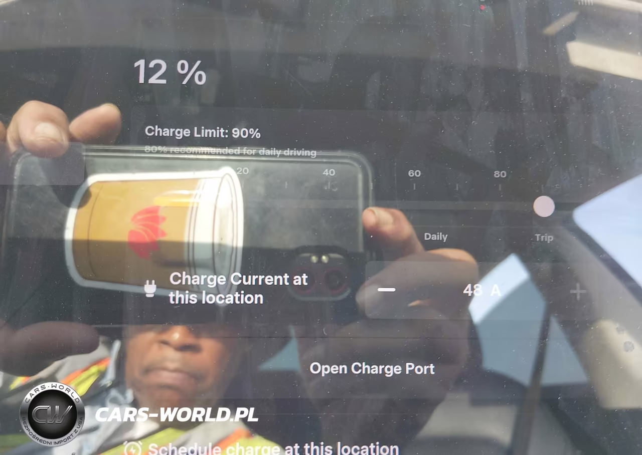 2018 Tesla Model 3 Long Range-Mid Range VIN:5YJ3E1EA2JF053002 - 18