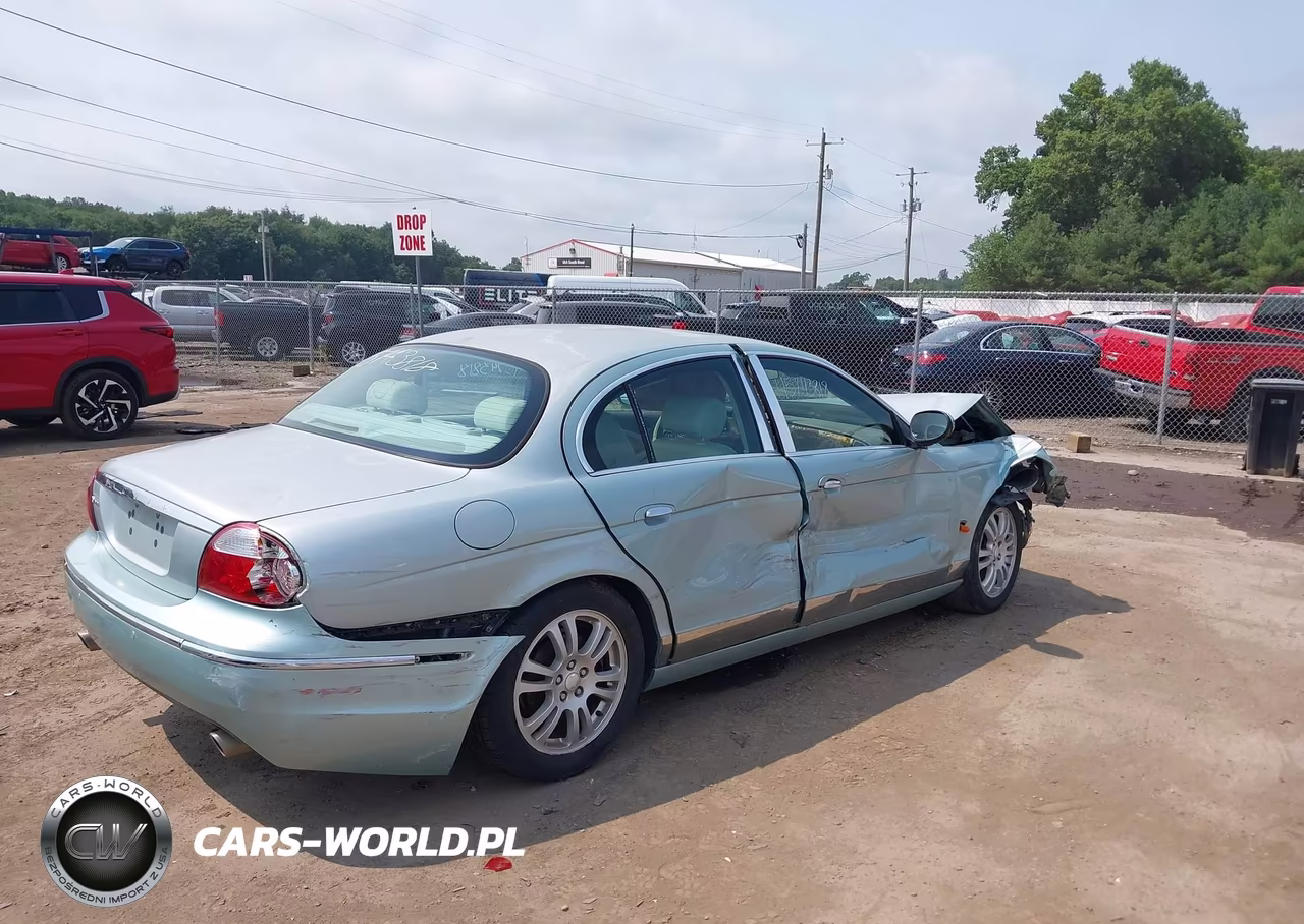 2005 Jaguar S-Type 3.0L V6 VIN:SAJWA01T15FN19046 - 4