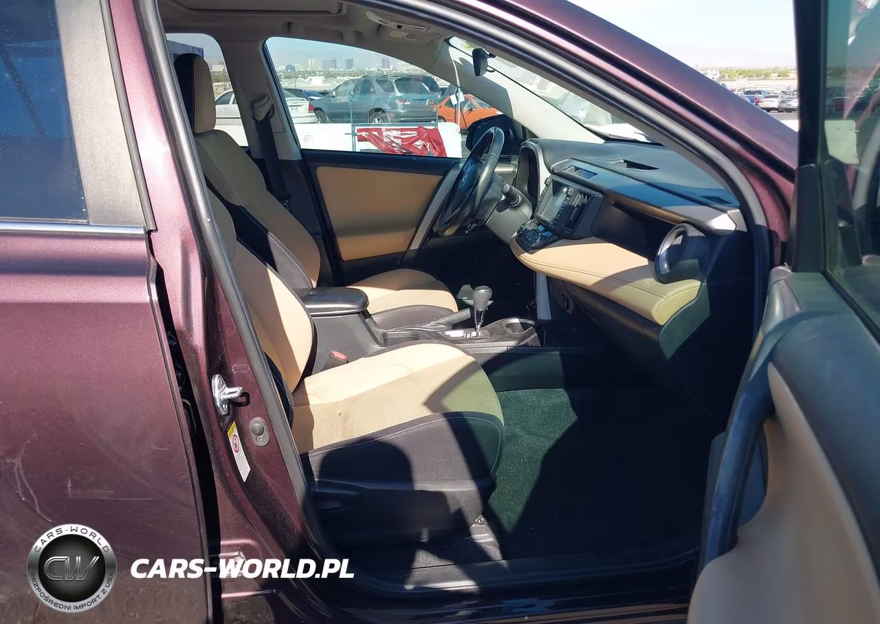 2018 Toyota Rav4 Xle VIN:2T3WFREV1JW469824 - 5