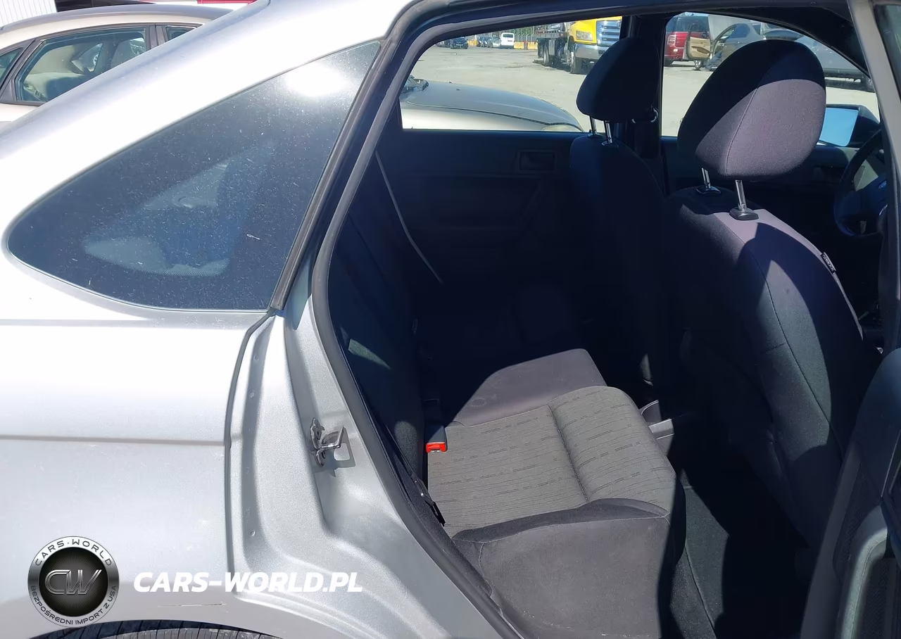 2011 Ford Focus Se VIN:1FAHP3FN4BW198459 - 8