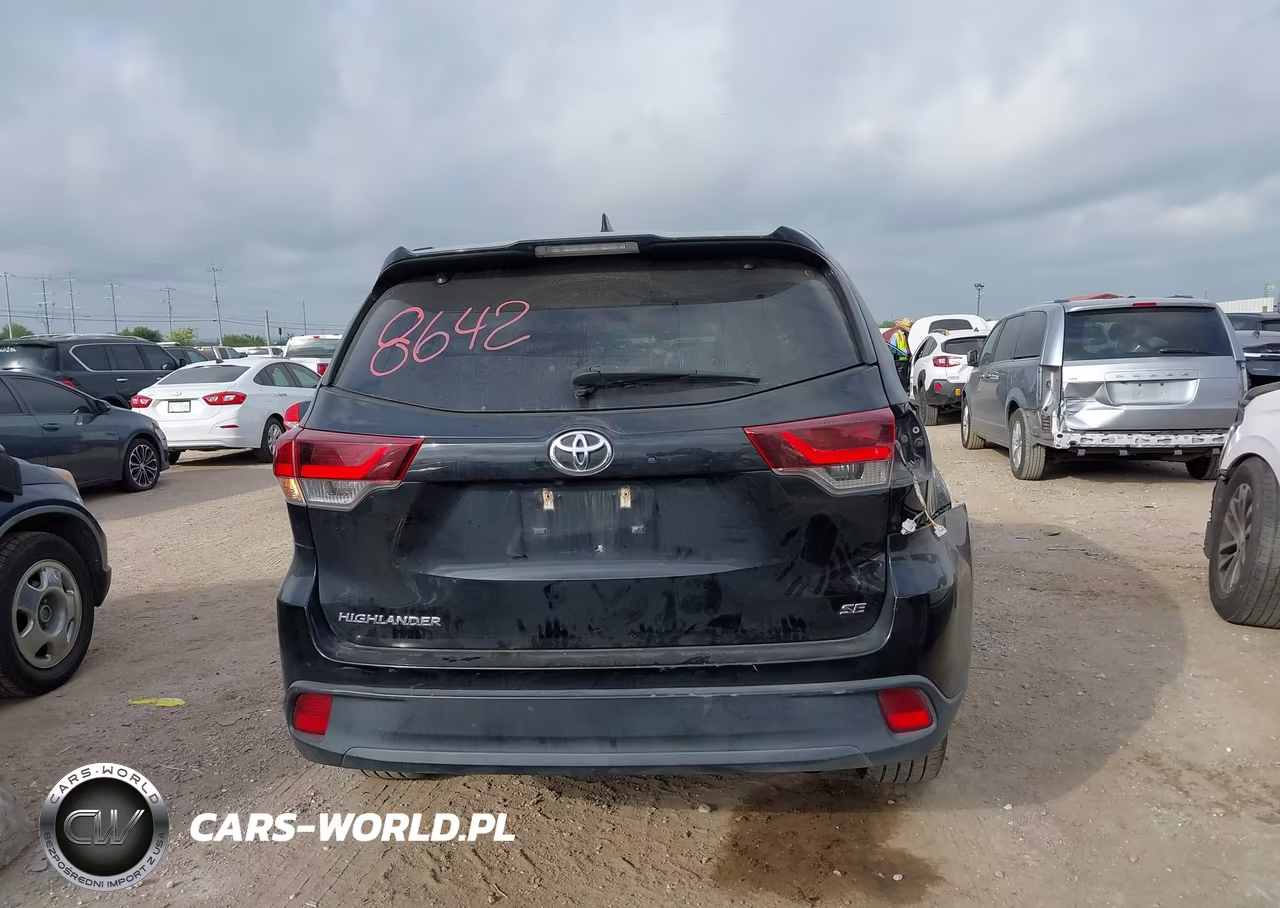 2019 Toyota Highlander Se VIN:5TDKZRFH2KS573420 - 17