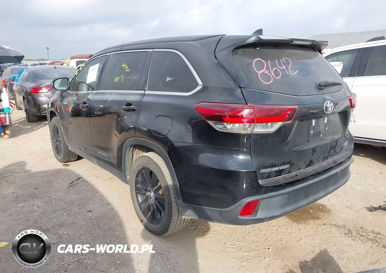 2019 Toyota Highlander Se VIN:5TDKZRFH2KS573420 - 3