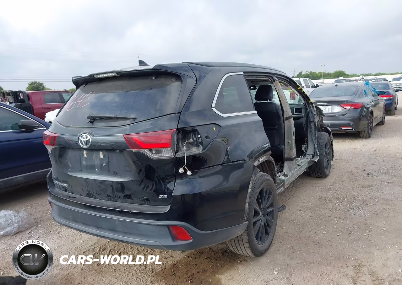 2019 Toyota Highlander Se VIN:5TDKZRFH2KS573420 - 4