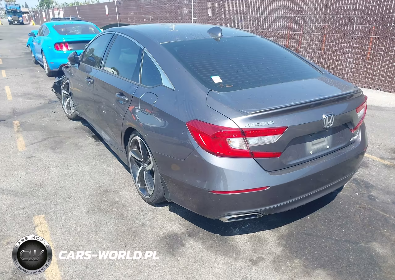 2019 Honda Accord Sport VIN:1HGCV1F33KA069950 - 3
