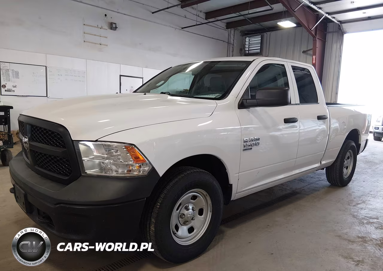 2019 Ram 1500 Classic Tradesman 4X4 6'4 Box VIN:1C6RR7FG6KS632798 - 2