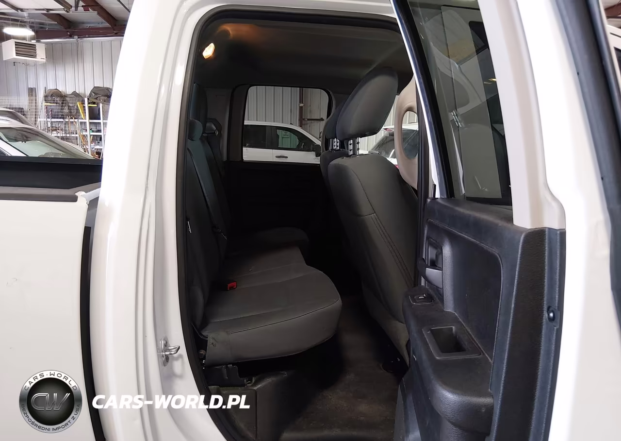 2019 Ram 1500 Classic Tradesman 4X4 6'4 Box VIN:1C6RR7FG6KS632798 - 8