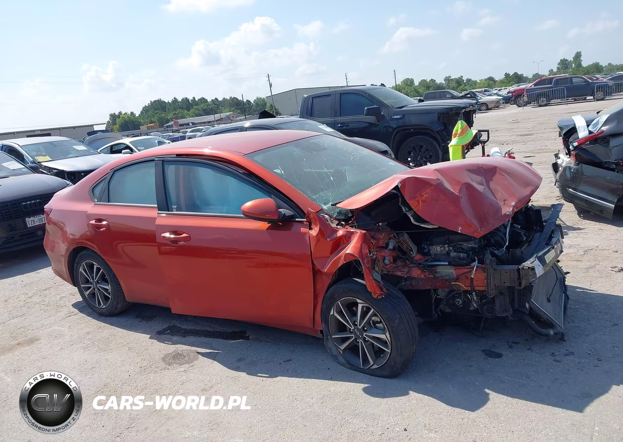 2023 Kia Forte Lxs VIN:3KPF24AD6PE609818 - 13