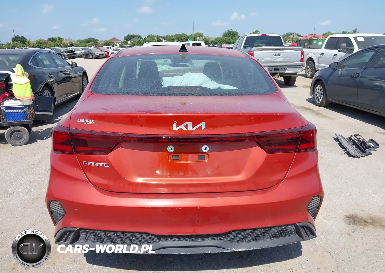 2023 Kia Forte Lxs VIN:3KPF24AD6PE609818 - 16