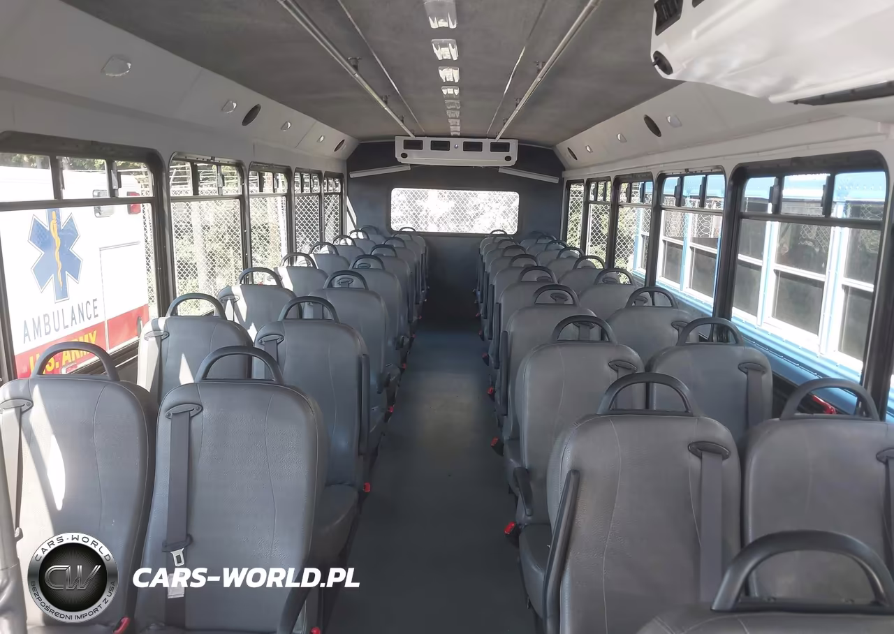 2017 Ford F-650 Diesel VIN:1FDXF6DC3HDB12196 - 8