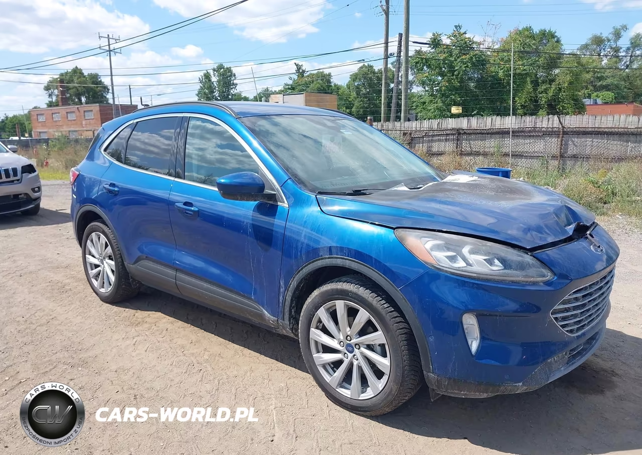 2022 Ford Escape Titanium Hybrid – zdjęcie 1 z 11