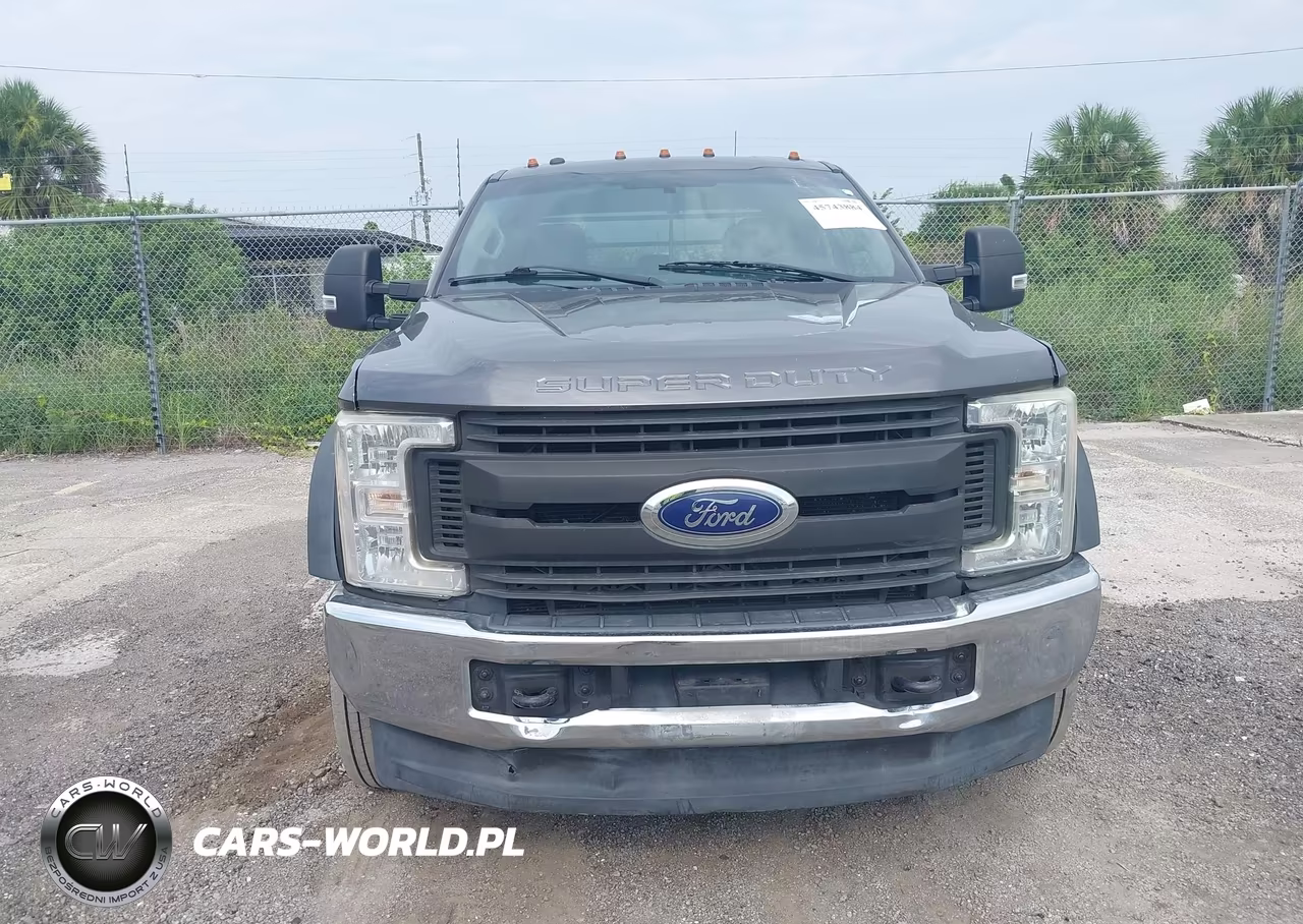 2017 Ford F-550 Chassis Xlt VIN:1FD0X5GT1HEC87268 - 11