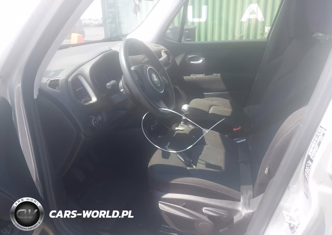 2015 Jeep Renegade Latitude VIN:ZACCJBBH8FPB99066 - 5