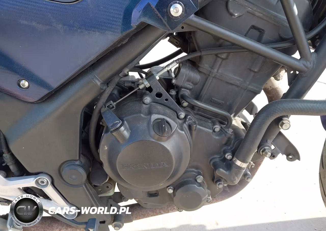 2015 Honda Cbr300 R VIN:MLHNC5105F5100161 - 8