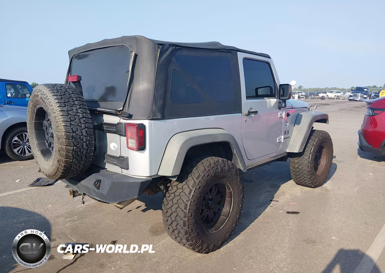 2009 Jeep Wrangler X VIN:1J4FA24139L728469 - 4