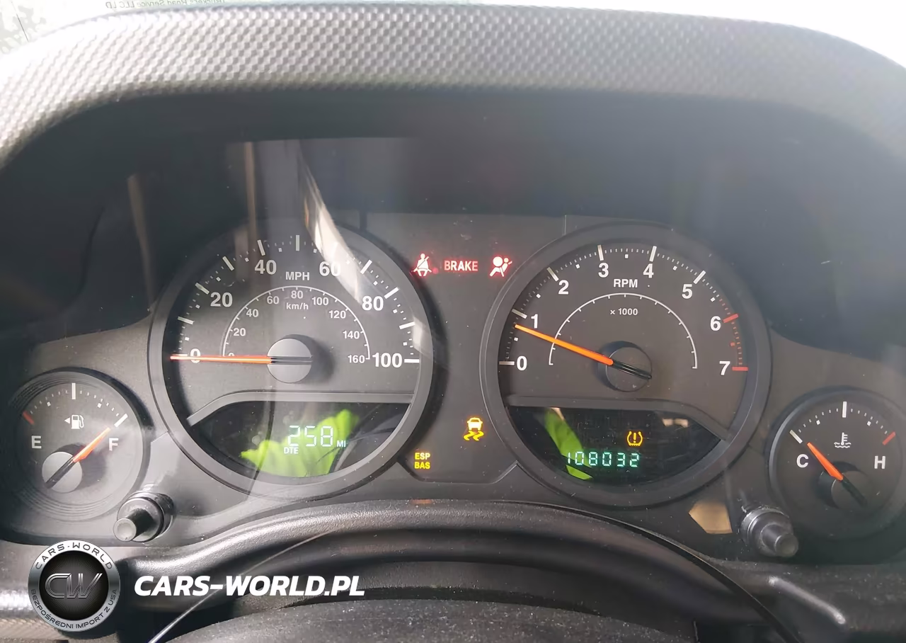 2009 Jeep Wrangler X VIN:1J4FA24139L728469 - 7