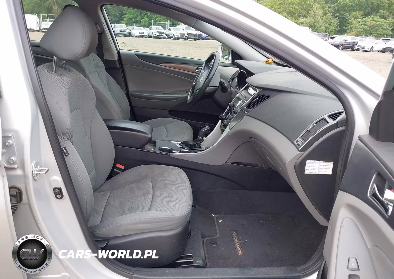 2011 Hyundai Sonata Hybrid VIN:KMHEC4A4XBA003048 - 5