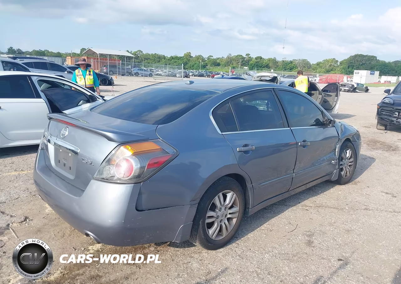 2010 Nissan Altima 2.5 S VIN:1N4AL2AP4AN410488 - 4