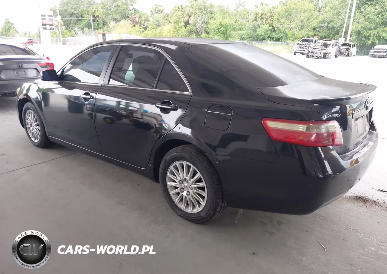 2007 Toyota Camry Le VIN:4T1BE46K27U686132 - 3