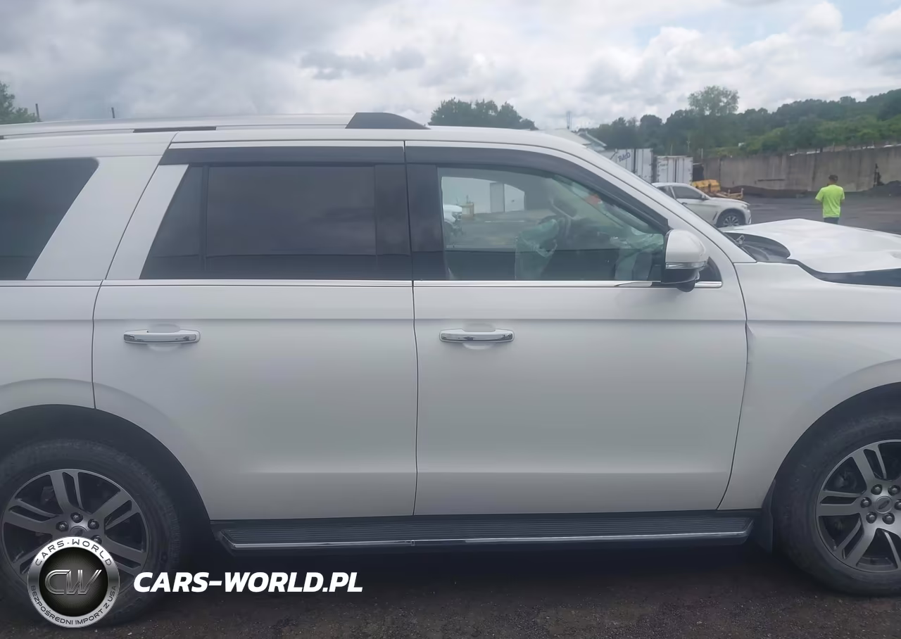 2022 Ford Expedition Limited VIN:1FMJU2AT7NEA31782 - 13