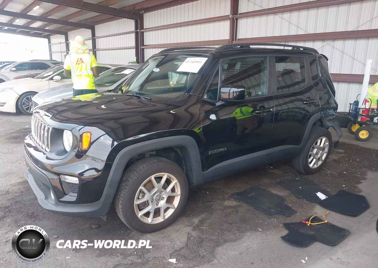 2021 Jeep Renegade Latitude 4X4 VIN:ZACNJDBB4MPM30703 - 2