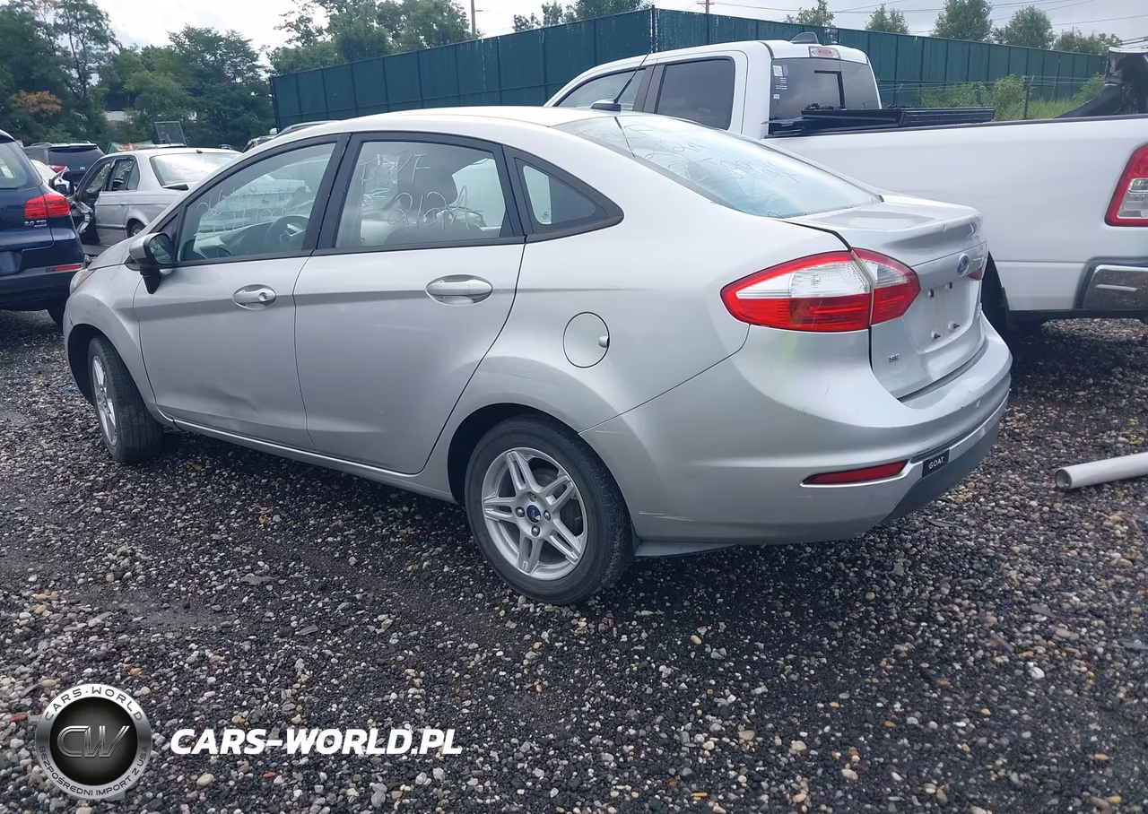 2017 Ford Fiesta Se VIN:3FADP4BJ4HM110316 - 3