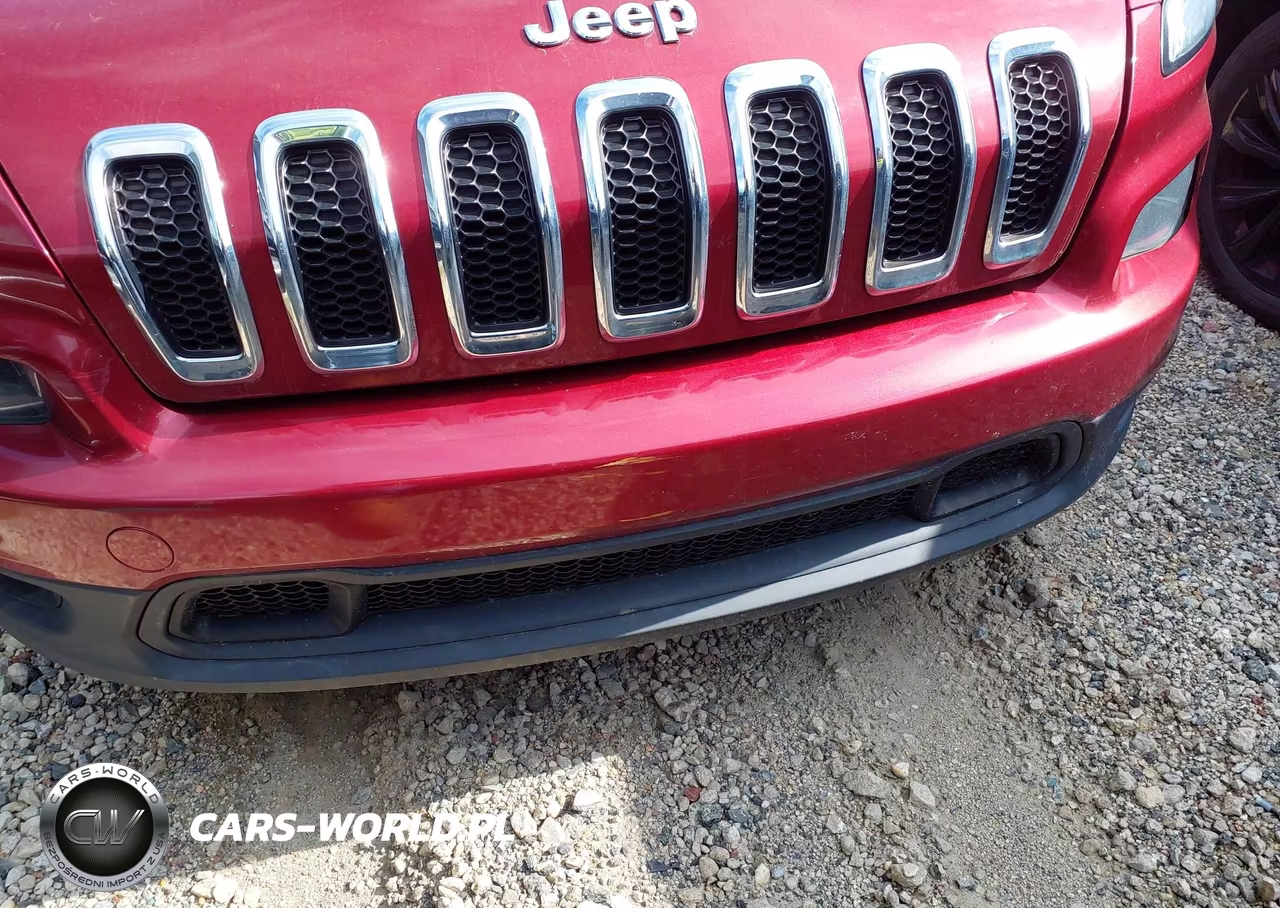 2015 Jeep Cherokee Latitude VIN:1C4PJLCS9FW531147 - 17