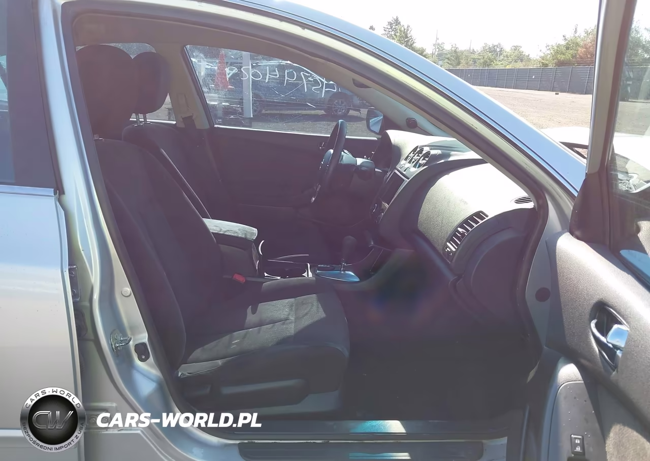 2012 Nissan Altima 2.5 S VIN:1N4AL2AP0CN554817 - 5