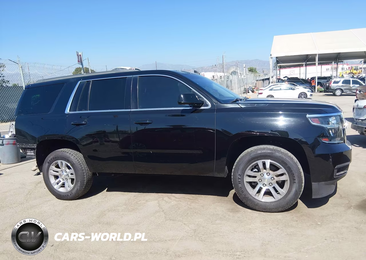2016 Chevrolet Tahoe Ls VIN:1GNSCAKCXGR328858 - 14