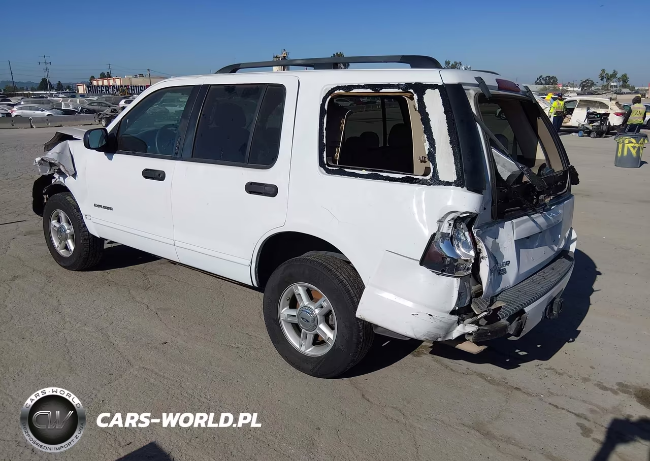 2004 Ford Explorer Xlt VIN:1FMZU63E74ZB24690 - 3
