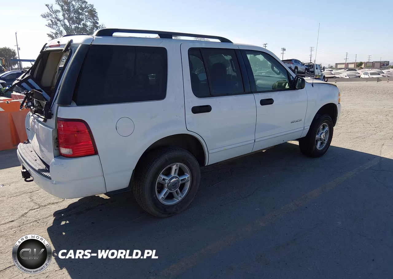 2004 Ford Explorer Xlt VIN:1FMZU63E74ZB24690 - 4