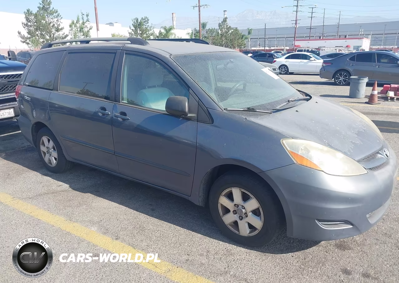 2006 Toyota Sienna Le