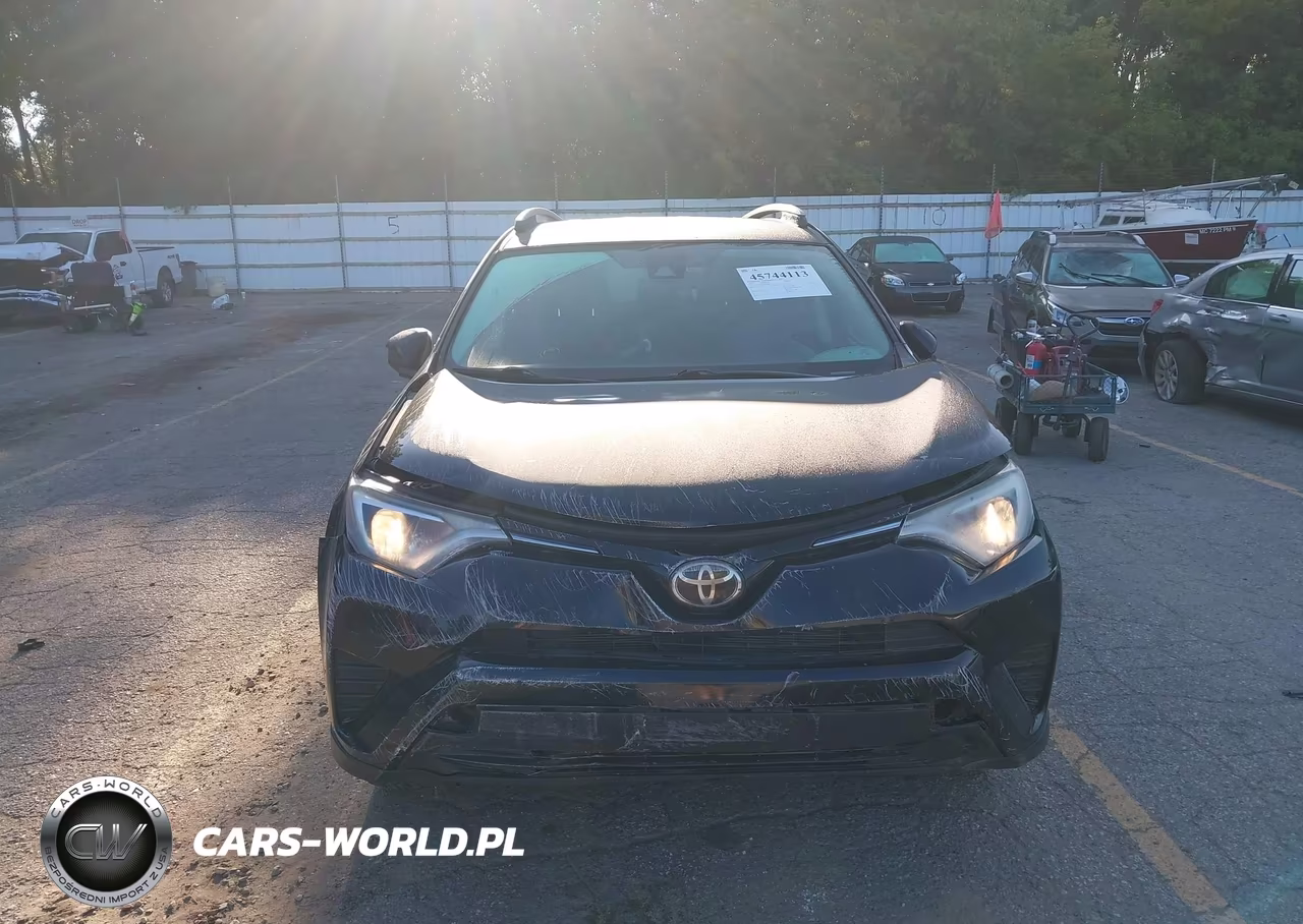 2017 Toyota Rav4 Le VIN:2T3BFREV8HW564874 - 12