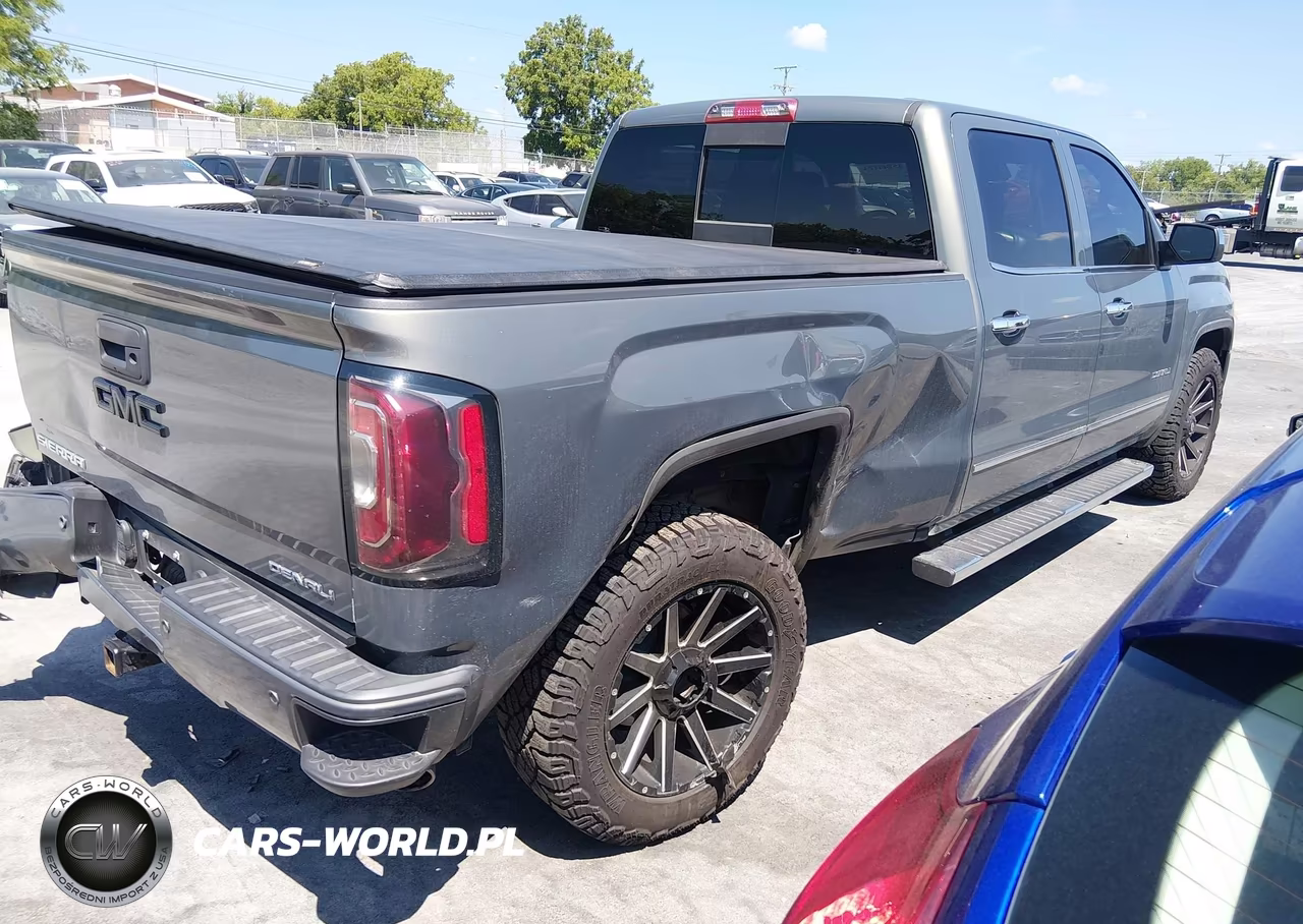 2017 GMC Sierra 1500 Denali VIN:3GTU2PEC9HG324689 - 4