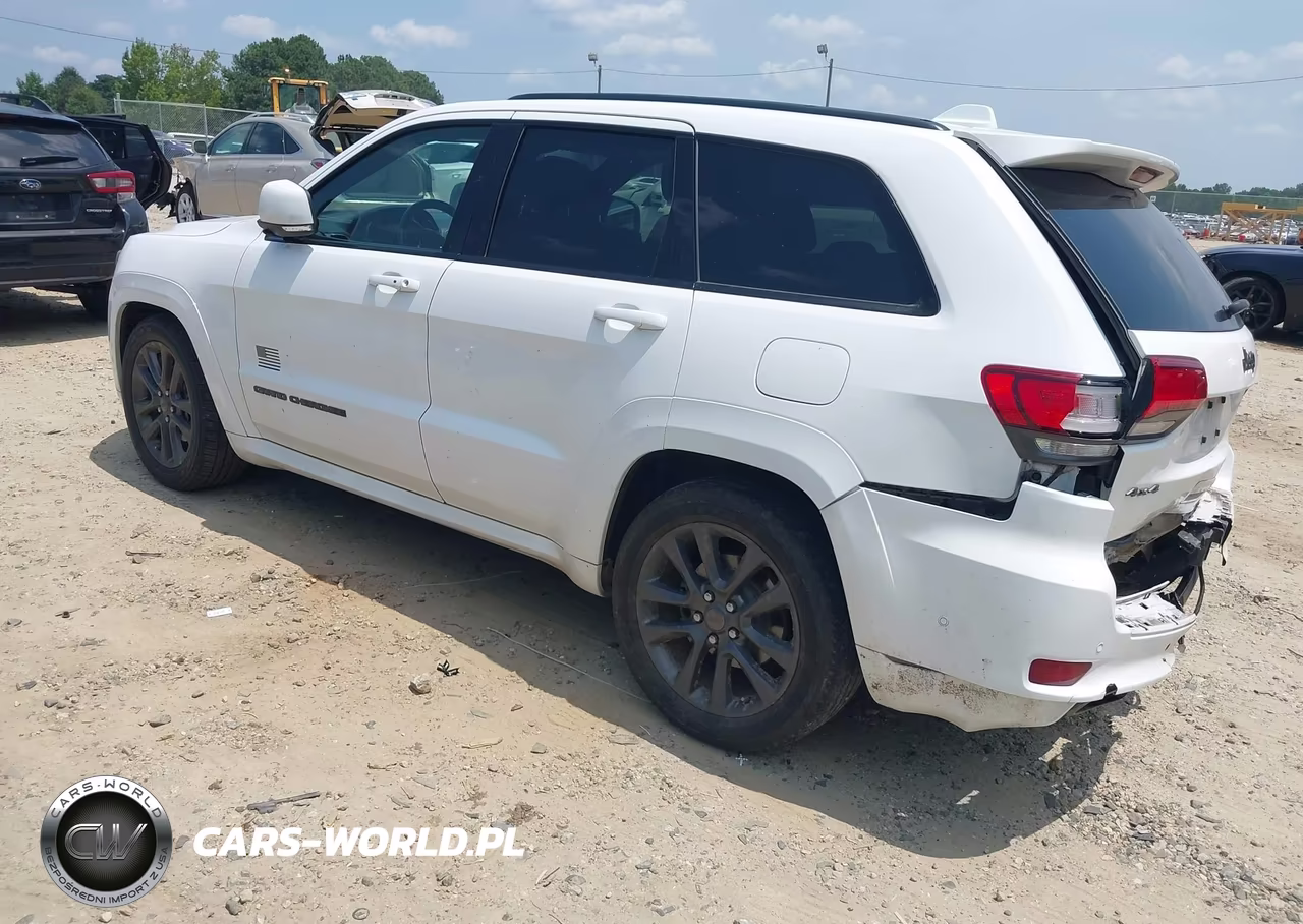 2018 Jeep Grand Cherokee High Altitude 4X4 VIN:1C4RJFCG7JC195451 - 3