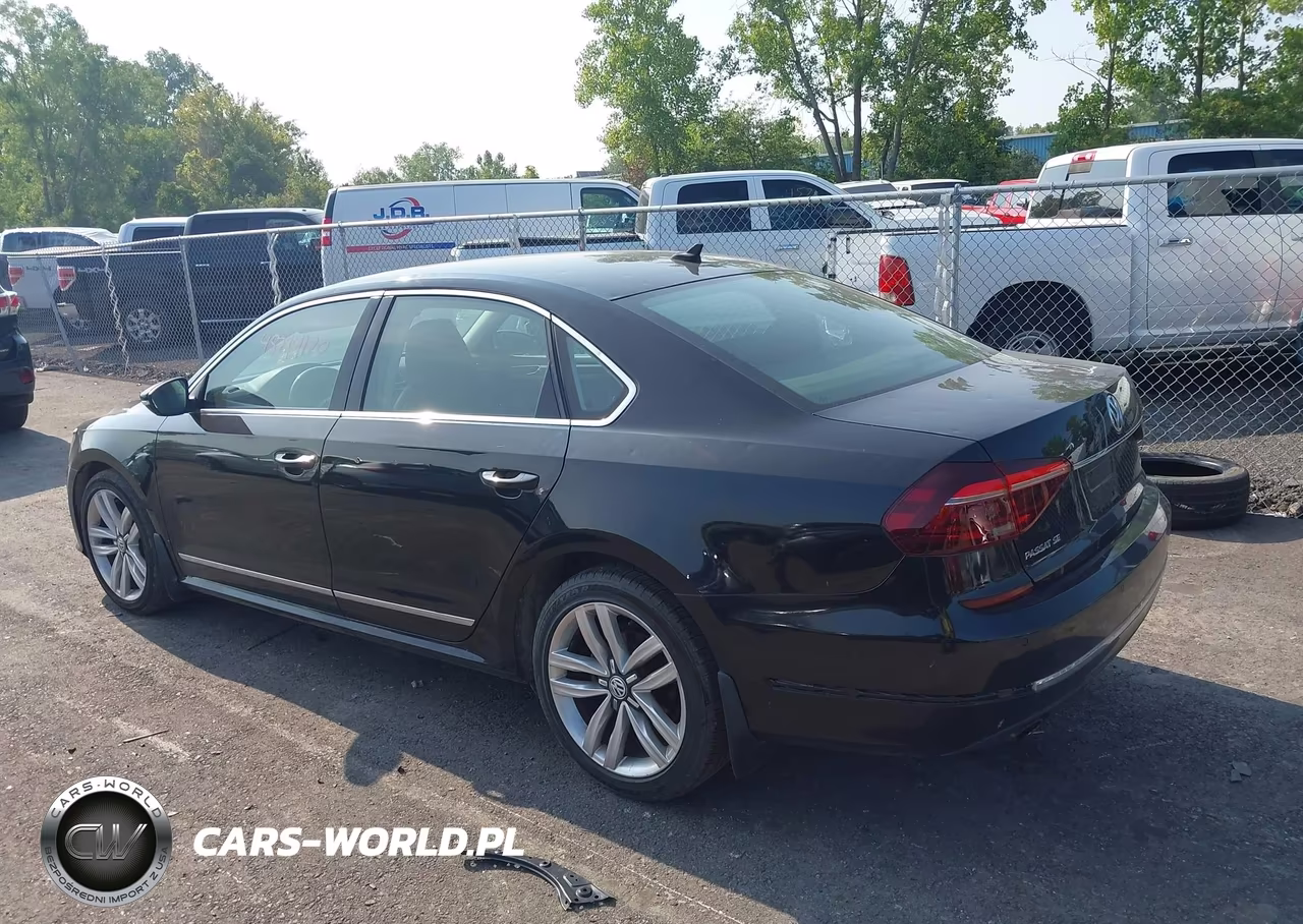 2017 Volkswagen Passat 1.8T Se VIN:1VWGT7A36HC012815 - 3