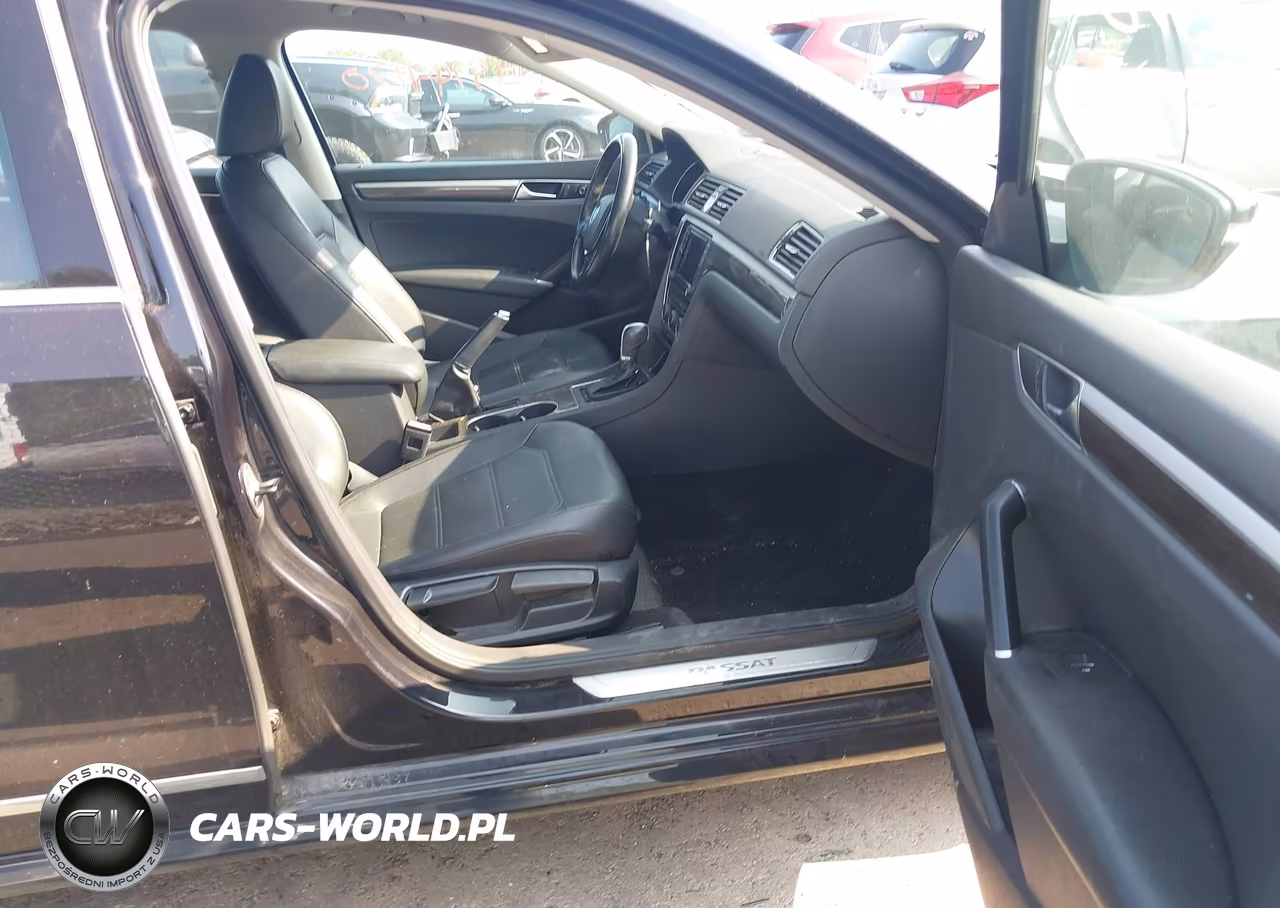 2017 Volkswagen Passat 1.8T Se VIN:1VWGT7A36HC012815 - 5