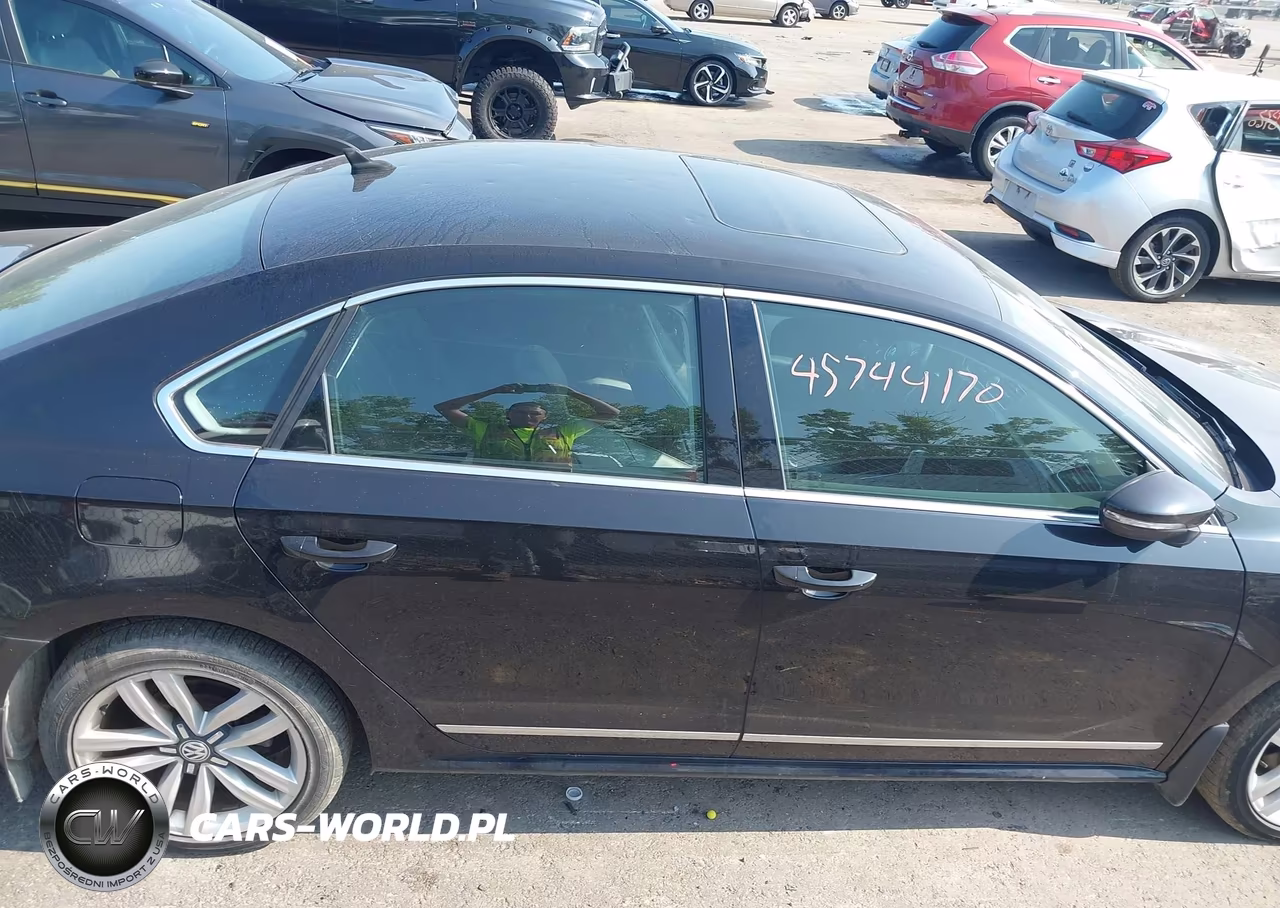 2017 Volkswagen Passat 1.8T Se VIN:1VWGT7A36HC012815 - 6