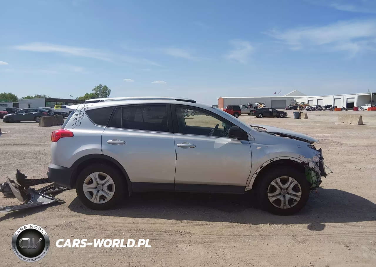 2014 Toyota Rav4 Le VIN:JTMZFREV9EJ005052 - 14