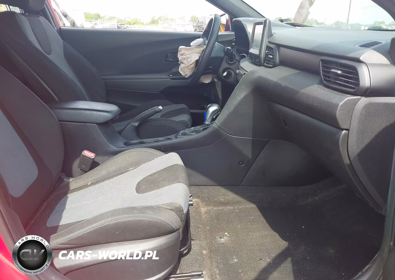 2019 Hyundai Veloster 2.0 VIN:KMHTG6AF7KU017075 - 5