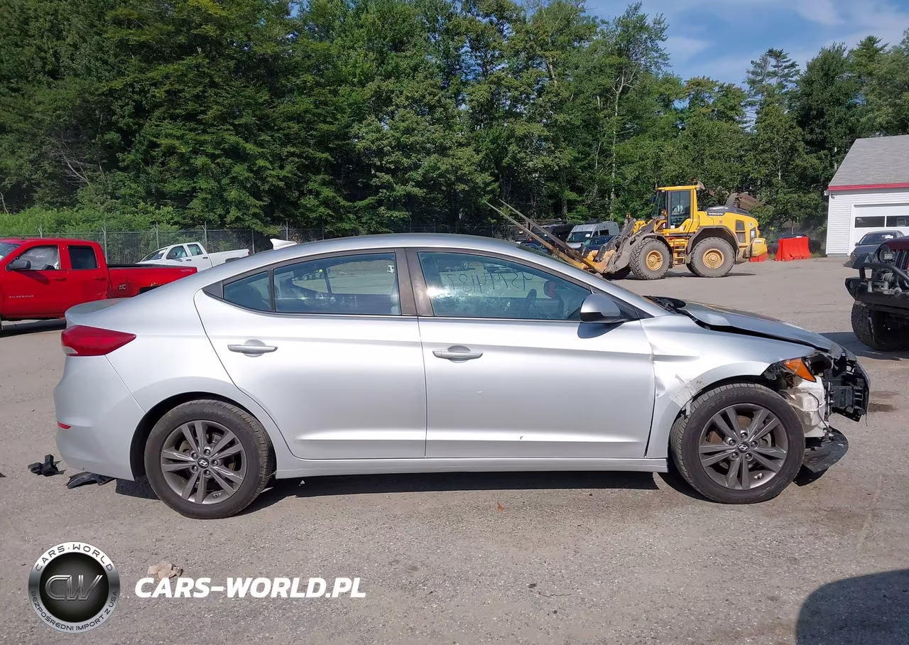 2018 Hyundai Elantra Sel VIN:5NPD84LF5JH238335 - 14