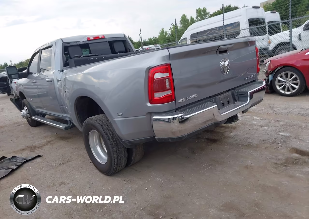 2024 Ram 3500 Laramie 4X4 8' Box VIN:3C63RRJL7RG333649 - 3