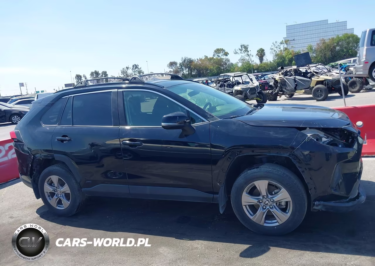 2024 Toyota Rav4 Hybrid Le VIN:JTMMWRFV7RD219101 - 14