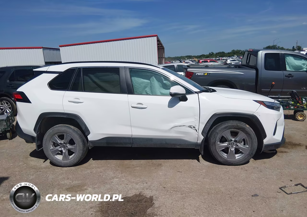 2024 Toyota Rav4 Xle VIN:2T3W1RFV7RC289791 - 13