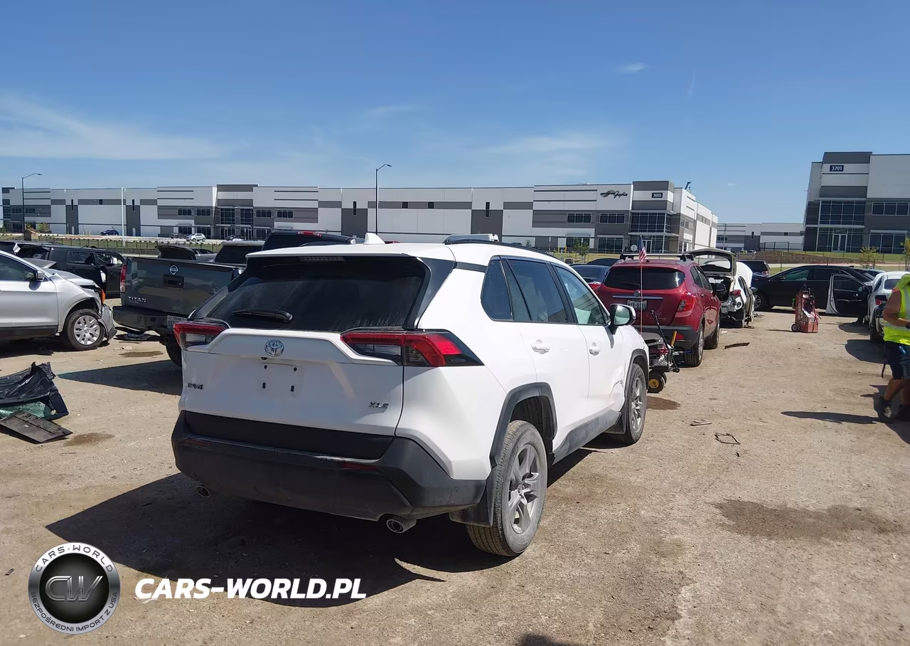 2024 Toyota Rav4 Xle VIN:2T3W1RFV7RC289791 - 4