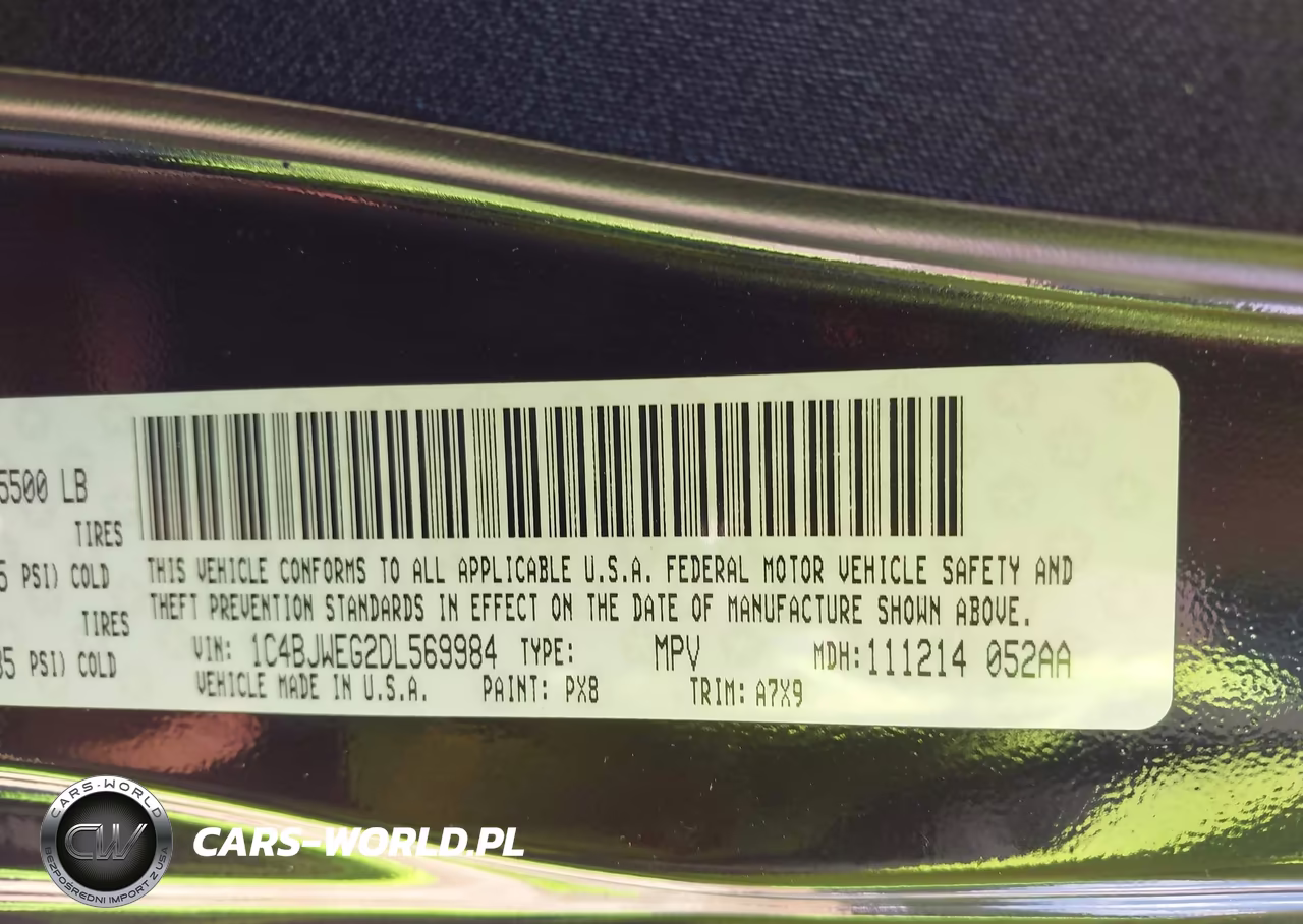 2013 Jeep Wrangler Unlimited Sahara VIN:1C4BJWEG2DL569984 - 9